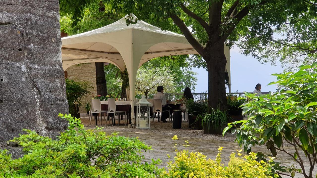 La Berlera - Riva Del Garda Hotel Buitenkant foto